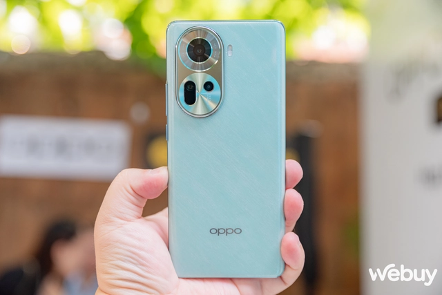 OPPO Reno11 Series ra mắt độc quyền tại TGDĐ: Smartphone mở màn 2024 liệu có phải "át chủ bài" tạo nên đột phá- Ảnh 11. OPPO Reno11 Series ra mắt độc quyền tại TGDĐ: Smartphone mở màn 2024 liệu có phải "át chủ bài" tạo nên đột phá- Ảnh 11.