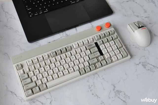 Trải nghiệm Lofree Touch và Block - Bộ đôi phím, chuột với tính năng hiện đại nhưng vẻ ngoài '40 năm tuổi'- Ảnh 1. Trải nghiệm Lofree Touch và Block - Bộ đôi phím, chuột với tính năng hiện đại nhưng vẻ ngoài '40 năm tuổi'- Ảnh 1.