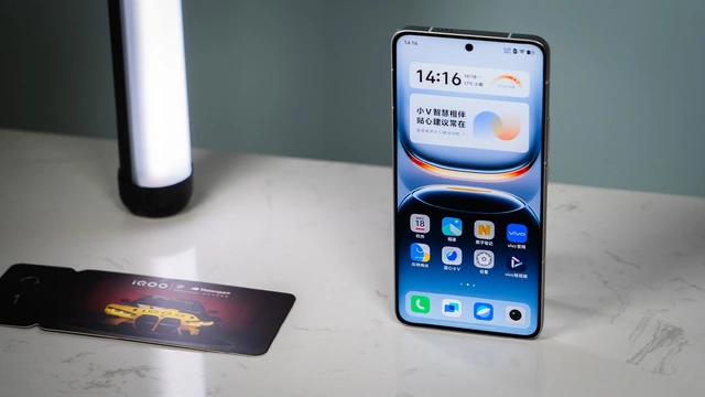 Cận cảnh smartphone 3 triệu điểm AnTuTu, Xiaomi 15 liệu có cửa cạnh tranh?- Ảnh 9. Cận cảnh smartphone 3 triệu điểm AnTuTu, Xiaomi 15 liệu có cửa cạnh tranh?- Ảnh 9.