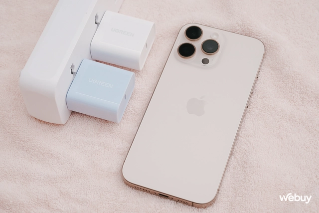 Đây là củ sạc nhanh cho iPhone bán chạy nhất trên Shopee: Giá chỉ 86.000 đồng, thiết kế siêu nhỏ gọn, nhiều màu sắc- Ảnh 15. Đây là củ sạc nhanh cho iPhone bán chạy nhất trên Shopee: Giá chỉ 86.000 đồng, thiết kế siêu nhỏ gọn, nhiều màu sắc- Ảnh 15.