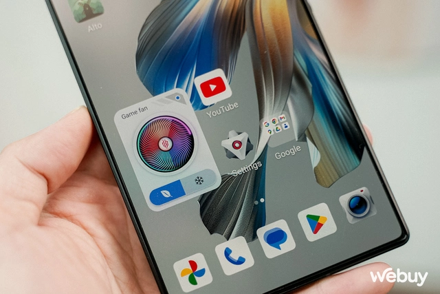 Trải nghiệm sớm REDMAGIC 10 Pro: Snapdragon 8 Elite, quạt tản nhiệt "xịn" kết hợp kim loại lỏng, thiết kế ngầu đúng chuẩn gaming phone, giá từ 17.99 triệu- Ảnh 19. Trải nghiệm sớm REDMAGIC 10 Pro: Snapdragon 8 Elite, quạt tản nhiệt "xịn" kết hợp kim loại lỏng, thiết kế ngầu đúng chuẩn gaming phone, giá từ 17.99 triệu- Ảnh 19.