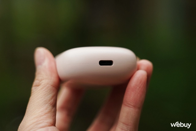 Săn sale tai nghe Ugreen Hitune T2 giảm 80% còn 200k: Đẹp từ hộp đựng, thêm sạc nhanh và độ trễ thấp 60ms- Ảnh 4. Săn sale tai nghe Ugreen Hitune T2 giảm 80% còn 200k: Đẹp từ hộp đựng, thêm sạc nhanh và độ trễ thấp 60ms- Ảnh 4.