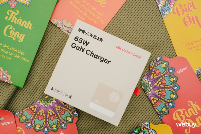 Củ sạc nhanh 65W thiết kế cực đẹp: 3 cổng USB, sạc nhanh cho iPhone, MacBook thoải mái, giá hơn 600.000 đồng- Ảnh 1. Củ sạc nhanh 65W thiết kế cực đẹp: 3 cổng USB, sạc nhanh cho iPhone, MacBook thoải mái, giá hơn 600.000 đồng- Ảnh 1.