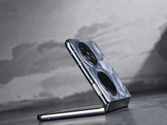 Huawei Pocket 2: Điện thoại gập thiết kế đẹp, 4 camera đầu tiên nhưng không phải đối thủ của Samsung- Ảnh 4. Huawei Pocket 2: Điện thoại gập thiết kế đẹp, 4 camera đầu tiên nhưng không phải đối thủ của Samsung- Ảnh 4.