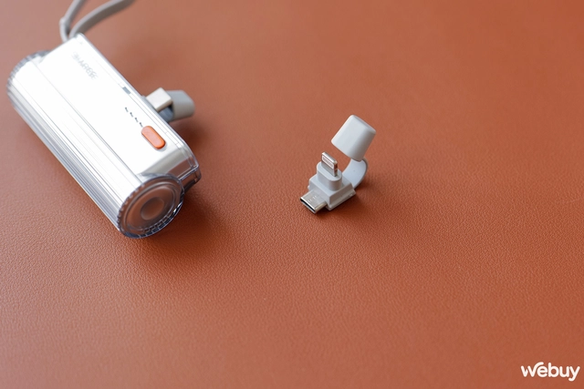 Pin dự phòng 5000mAh cho iPhone 15 giá hơn 700.000 đồng nhưng đây mới là điểm cực kỳ "ăn tiền"- Ảnh 9. Pin dự phòng 5000mAh cho iPhone 15 giá hơn 700.000 đồng nhưng đây mới là điểm cực kỳ "ăn tiền"- Ảnh 9.