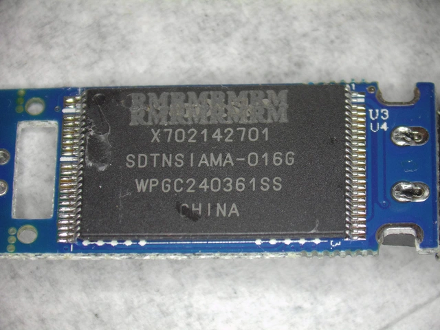 Tại sao ổ USB v&agrave; thẻ nhớ đời mới ng&agrave;y c&agrave;ng k&eacute;m bền, vừa mua được "dăm bữa nửa th&aacute;ng" đ&atilde; hỏng?- Ảnh 2.