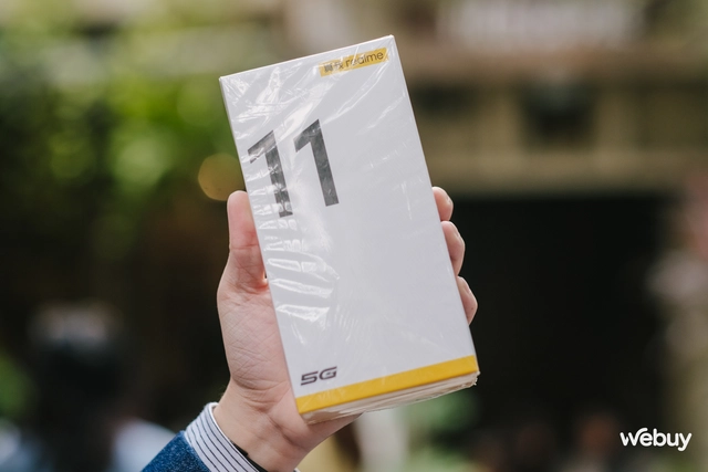 Smartphone giá chỉ hơn 3 triệu: Mặt lưng giả da, màn hình AMOLED, camera 64MP, hỗ trợ 5G, pin 5000mAh- Ảnh 1. Smartphone giá chỉ hơn 3 triệu: Mặt lưng giả da, màn hình AMOLED, camera 64MP, hỗ trợ 5G, pin 5000mAh- Ảnh 1.