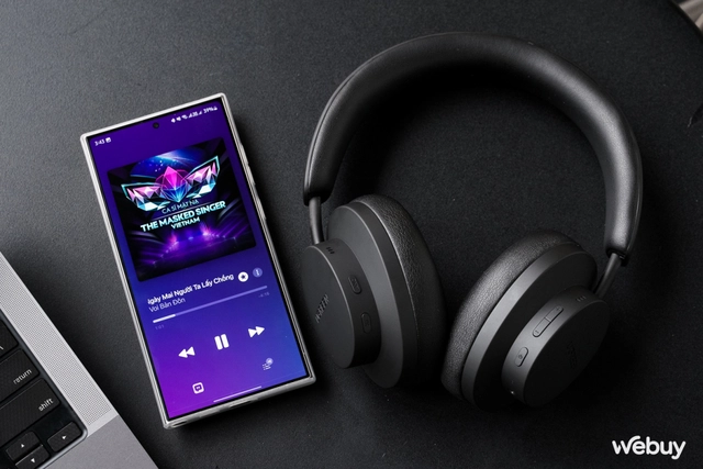 Tai nghe Ugreen có âm thanh Spatial theo dõi chuyển động đầu “xịn” như AirPods, chống ồn tốt, nghe nhạc hay, giá bằng 1/3 hàng Apple- Ảnh 15. Tai nghe Ugreen có âm thanh Spatial theo dõi chuyển động đầu “xịn” như AirPods, chống ồn tốt, nghe nhạc hay, giá bằng 1/3 hàng Apple- Ảnh 15.