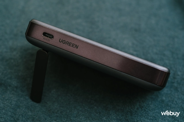 Săn sale sạc dự phòng "ngon, bổ, rẻ": Thiết kế thời trang, dung lượng 10.000mAh, sạc nhanh 20W- Ảnh 11. Săn sale sạc dự phòng "ngon, bổ, rẻ": Thiết kế thời trang, dung lượng 10.000mAh, sạc nhanh 20W- Ảnh 11.