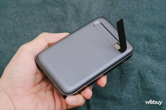 Săn sale sạc dự phòng "ngon, bổ, rẻ": Thiết kế thời trang, dung lượng 10.000mAh, sạc nhanh 20W- Ảnh 4. Săn sale sạc dự phòng "ngon, bổ, rẻ": Thiết kế thời trang, dung lượng 10.000mAh, sạc nhanh 20W- Ảnh 4.