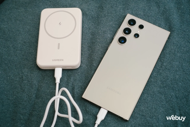 Săn sale sạc dự phòng "ngon, bổ, rẻ": Thiết kế thời trang, dung lượng 10.000mAh, sạc nhanh 20W- Ảnh 28. Săn sale sạc dự phòng "ngon, bổ, rẻ": Thiết kế thời trang, dung lượng 10.000mAh, sạc nhanh 20W- Ảnh 28.