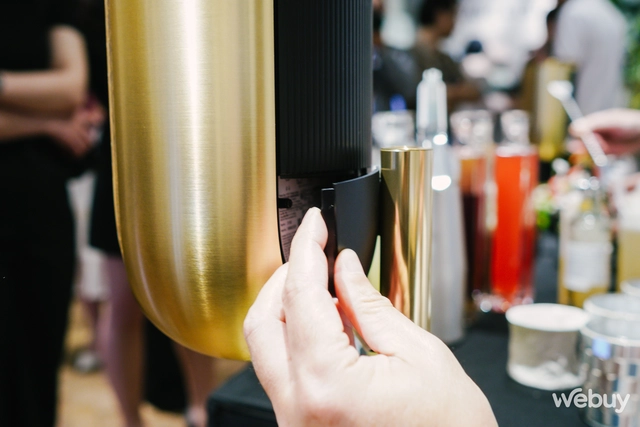 'Mục sở thị' cặp loa B&O Beolab 8 cao cấp với giá bán ngang 2 chiếc SH- Ảnh 8. 'Mục sở thị' cặp loa B&O Beolab 8 cao cấp với giá bán ngang 2 chiếc SH- Ảnh 8.