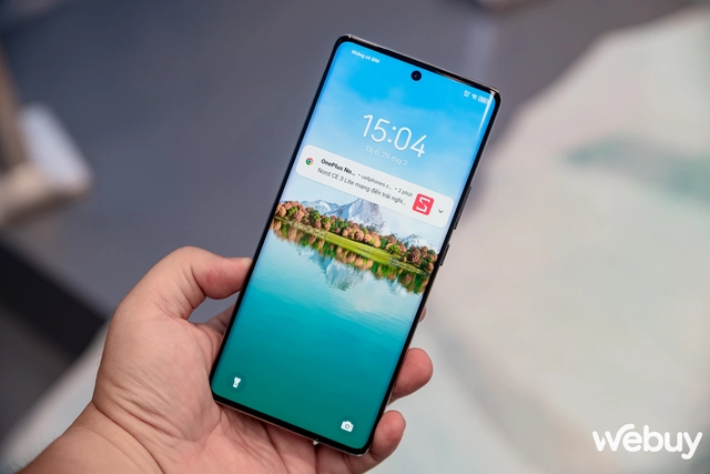 Nhìn chiếc điện thoại này chẳng ai nghĩ mức giá lại chưa đến 5,5 triệu đồng- Ảnh 8. Nhìn chiếc điện thoại này chẳng ai nghĩ mức giá lại chưa đến 5,5 triệu đồng- Ảnh 8.