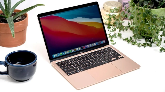 Huyền thoại Macbook Air M1 đời đầu đã bị khai tử, xem thử giá tại các đại lý Việt đã giảm đến mức nào?- Ảnh 2. Huyền thoại Macbook Air M1 đời đầu đã bị khai tử, xem thử giá tại các đại lý Việt đã giảm đến mức nào?- Ảnh 2.
