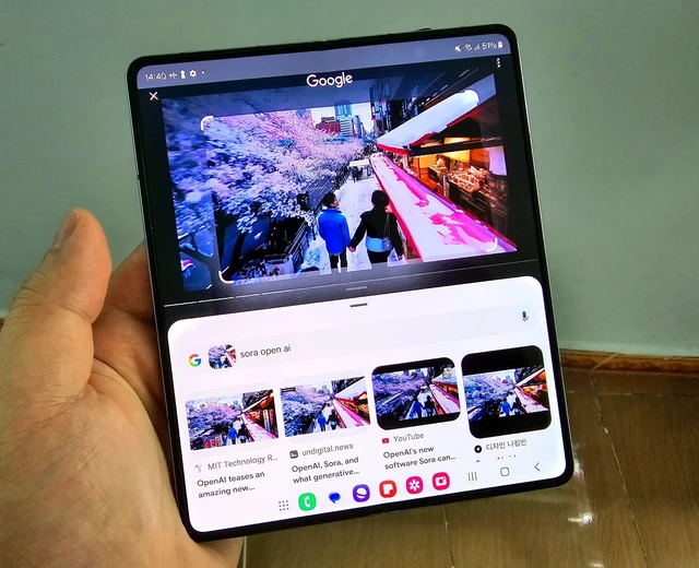 Bộ đôi điện thoại gập trứ danh của nhà Samsung nay được trang bị thêm Galaxy AI: Khác gì so với trước đây?- Ảnh 3. Bộ đôi điện thoại gập trứ danh của nhà Samsung nay được trang bị thêm Galaxy AI: Khác gì so với trước đây?- Ảnh 3.