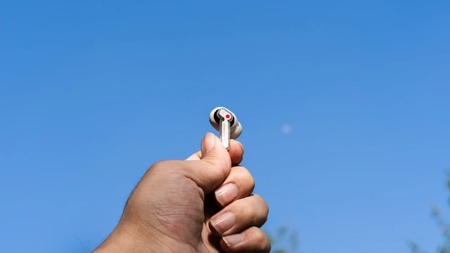 Tai nghe không dây thiết kế độc lạ: Giá chỉ hơn 2 triệu nhưng có chất âm xịn, pin khủng hơn 40 giờ- Ảnh 6. Tai nghe không dây thiết kế độc lạ: Giá chỉ hơn 2 triệu nhưng có chất âm xịn, pin khủng hơn 40 giờ- Ảnh 6.