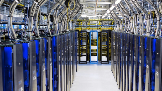 Không chỉ là một siêu máy tính AI, dự án 100 tỷ USD mới còn là canh bạc hạ bệ NVIDIA của Microsoft và OpenAI- Ảnh 1. Không chỉ là một siêu máy tính AI, dự án 100 tỷ USD mới còn là canh bạc hạ bệ NVIDIA của Microsoft và OpenAI- Ảnh 1.