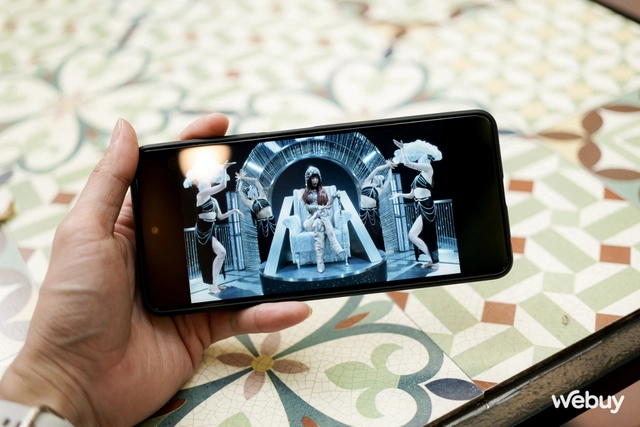 Điện thoại hãng lạ giá 4 triệu mà bộ nhớ và RAM gấp đôi iPhone 15, nhà sản xuất còn “có tâm” ngay ở khoản này- Ảnh 12. Điện thoại hãng lạ giá 4 triệu mà bộ nhớ và RAM gấp đôi iPhone 15, nhà sản xuất còn “có tâm” ngay ở khoản này- Ảnh 12.