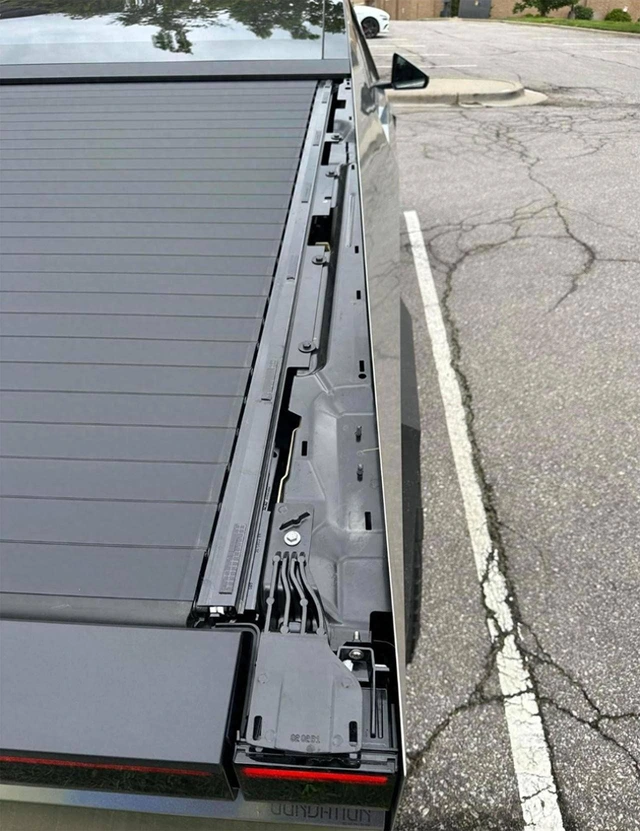 Tesla Cybertruck thường xuyên gặp sự cố, nếu không có chất lượng, sự đổi mới sẽ trở nên vô nghĩa!- Ảnh 1. Tesla Cybertruck thường xuyên gặp sự cố, nếu không có chất lượng, sự đổi mới sẽ trở nên vô nghĩa!- Ảnh 1.