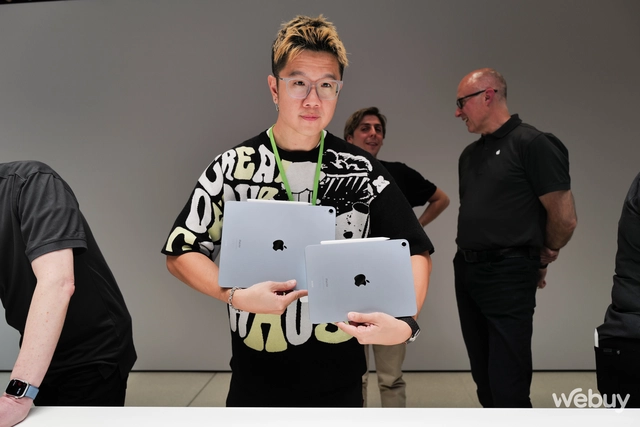 Tất tần tật giá bán iPad Pro OLED, iPad Air mới và loạt phụ kiện Apple vừa ra mắt- Ảnh 1. Tất tần tật giá bán iPad Pro OLED, iPad Air mới và loạt phụ kiện Apple vừa ra mắt- Ảnh 1.