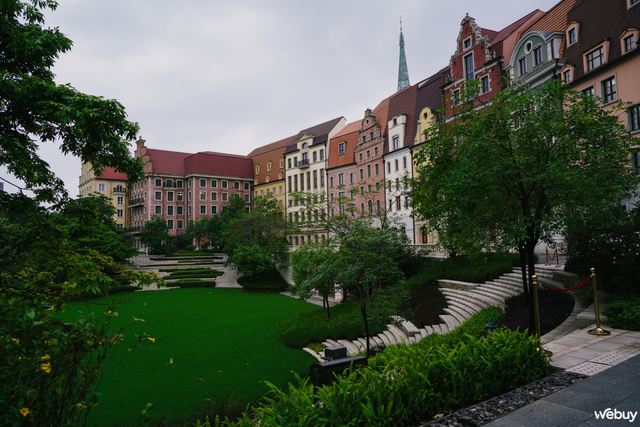 Sướng như nhân viên Huawei tại Thẩm Quyến: sống trong kiến trúc Châu Âu, đắm mình trong tinh hoa văn học thế giới- Ảnh 2. Sướng như nhân viên Huawei tại Thẩm Quyến: sống trong kiến trúc Châu Âu, đắm mình trong tinh hoa văn học thế giới- Ảnh 2.