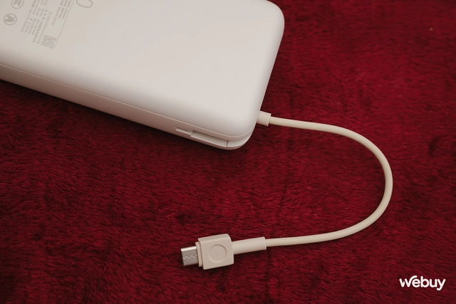 Sạc dự phòng Xiaomi đời mới cực xịn: Dung lượng 20.000mAh, công suất 33W, có tích hợp cả dây USB-C, giá chỉ chưa tới 600.000 đồng- Ảnh 8. Sạc dự phòng Xiaomi đời mới cực xịn: Dung lượng 20.000mAh, công suất 33W, có tích hợp cả dây USB-C, giá chỉ chưa tới 600.000 đồng- Ảnh 8.