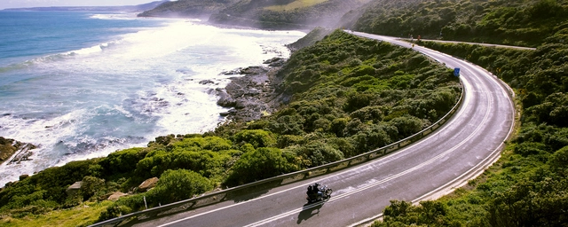 10 cung đường đẹp nhất trên thế giới dành cho những người đam mê mô tô - Đường mòn Hồ Chí Minh đứng thứ 3!- Ảnh 5. 10 cung đường đẹp nhất trên thế giới dành cho những người đam mê mô tô - Đường mòn Hồ Chí Minh đứng thứ 3!- Ảnh 5.