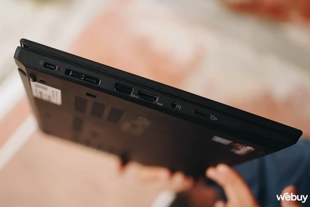 Từng có giá "ngàn đô", mẫu ThinkPad đình đám một thời nay còn chưa đến 10 triệu đồng: Bền bỉ, cấu hình mạnh, nhiều tính năng bảo mật- Ảnh 6. Từng có giá "ngàn đô", mẫu ThinkPad đình đám một thời nay còn chưa đến 10 triệu đồng: Bền bỉ, cấu hình mạnh, nhiều tính năng bảo mật- Ảnh 6.