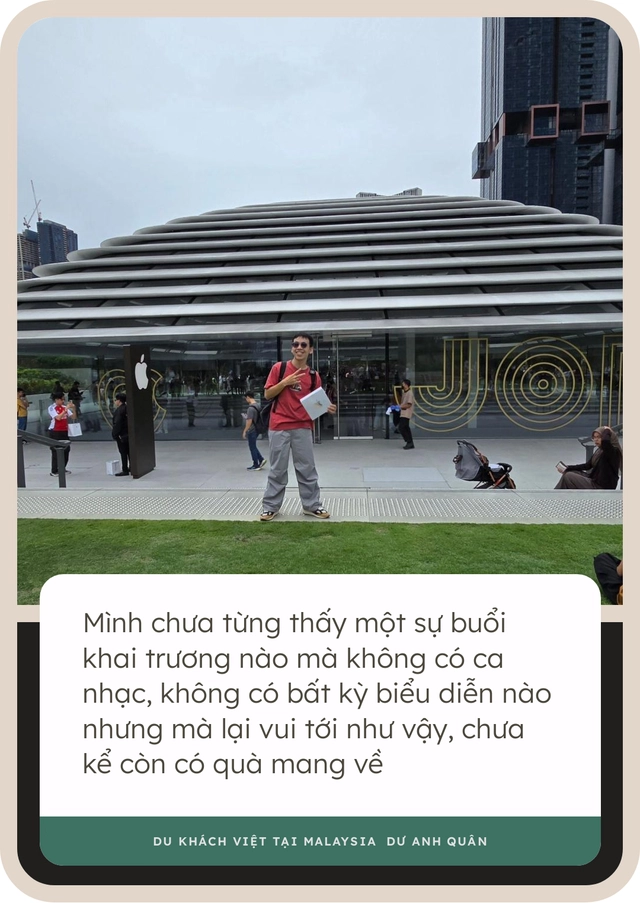 Khai trương Apple Store tại Malaysia: Cửa hàng siêu rộng, người người xếp hàng chờ từ tối hôm trước, khách Việt hào hứng vì sự kiện quá "xịn"- Ảnh 3. Khai trương Apple Store tại Malaysia: Cửa hàng siêu rộng, người người xếp hàng chờ từ tối hôm trước, khách Việt hào hứng vì sự kiện quá "xịn"- Ảnh 3.