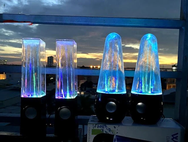 6 Deal loa kèm đèn led lung linh: Vừa nghe nhạc vừa tiện làm đồ trang trí, giá chỉ hơn trăm nghìn- Ảnh 9. 6 Deal loa kèm đèn led lung linh: Vừa nghe nhạc vừa tiện làm đồ trang trí, giá chỉ hơn trăm nghìn- Ảnh 9.