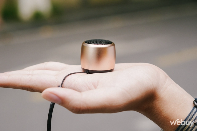 Chiếc loa siêu nhỏ này có giá chỉ 80.000 Đồng, dùng trên thực tế có ra gì?- Ảnh 9. Chiếc loa siêu nhỏ này có giá chỉ 80.000 Đồng, dùng trên thực tế có ra gì?- Ảnh 9.