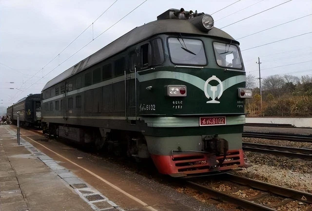 Chuyến tàu đặc biệt nhất ở Trung Quốc: Không cần mua vé vẫn có thể trực tiếp lên tàu!- Ảnh 2. Chuyến tàu đặc biệt nhất ở Trung Quốc: Không cần mua vé vẫn có thể trực tiếp lên tàu!- Ảnh 2.