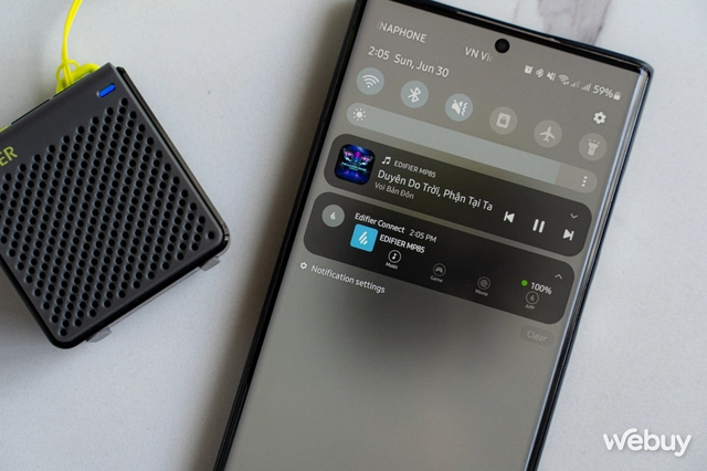 Mẫu loa bé tí lọt thỏm lòng bàn tay nhưng nghe nhạc hay, có app điều khiển, đổi EQ, pin “trâu” đến 8 tiếng đủ cả- Ảnh 9. Mẫu loa bé tí lọt thỏm lòng bàn tay nhưng nghe nhạc hay, có app điều khiển, đổi EQ, pin “trâu” đến 8 tiếng đủ cả- Ảnh 9.