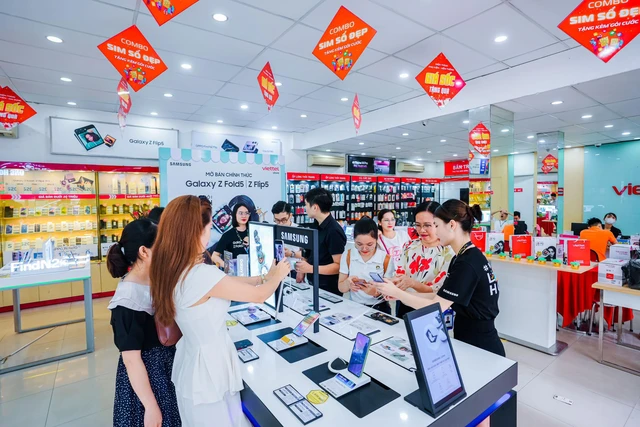 Đây là giá bán chính thức Galaxy Z Fold6 và Z Flip6, chỉ từ 28,99 triệu đồng, tặng nhiều quà- Ảnh 5. Đây là giá bán chính thức Galaxy Z Fold6 và Z Flip6, chỉ từ 28,99 triệu đồng, tặng nhiều quà- Ảnh 5.