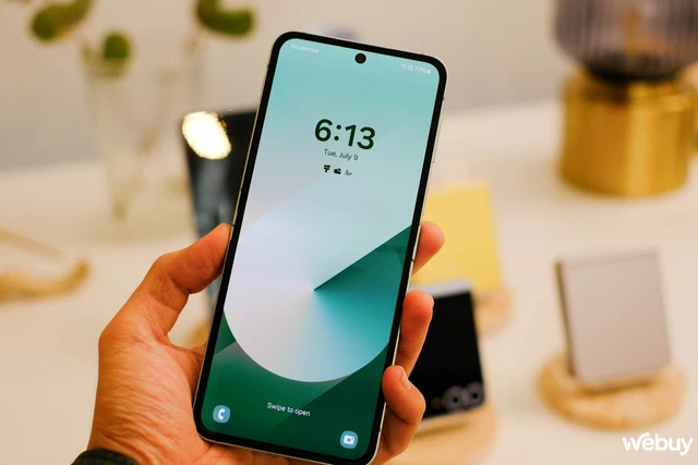 Đây là giá bán chính thức Galaxy Z Fold6 và Z Flip6, chỉ từ 28,99 triệu đồng, tặng nhiều quà- Ảnh 4. Đây là giá bán chính thức Galaxy Z Fold6 và Z Flip6, chỉ từ 28,99 triệu đồng, tặng nhiều quà- Ảnh 4.