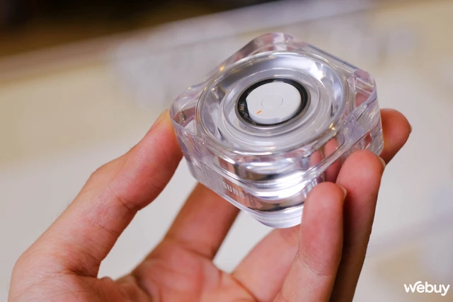 Trên tay nhẫn thông minh Galaxy Ring giá hơn 10 triệu đồng của Samsung: Người Việt chưa thể mua nổi- Ảnh 6. Trên tay nhẫn thông minh Galaxy Ring giá hơn 10 triệu đồng của Samsung: Người Việt chưa thể mua nổi- Ảnh 6.