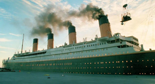 Tại sao tàu Titanic có 4 ống khói nhưng chỉ có 3 ống khói trên tàu hoạt động?- Ảnh 2. Tại sao tàu Titanic có 4 ống khói nhưng chỉ có 3 ống khói trên tàu hoạt động?- Ảnh 2.