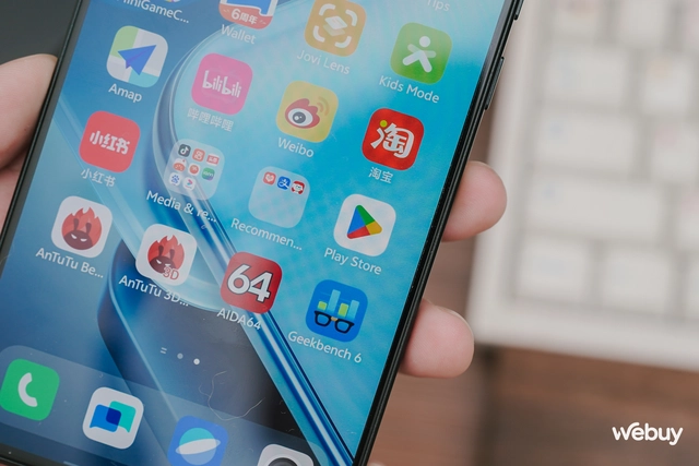 Smartphone này giá chỉ 4,9 triệu đồng: Màn hình OLED 144Hz, chip Snapdragon 7 Gen 3, camera 50MP, pin 6.000mAh- Ảnh 21. Smartphone này giá chỉ 4,9 triệu đồng: Màn hình OLED 144Hz, chip Snapdragon 7 Gen 3, camera 50MP, pin 6.000mAh- Ảnh 21.