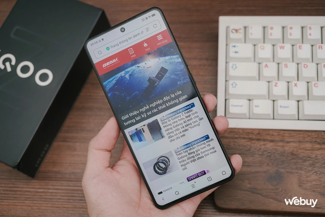 Smartphone này giá chỉ 4,9 triệu đồng: Màn hình OLED 144Hz, chip Snapdragon 7 Gen 3, camera 50MP, pin 6.000mAh- Ảnh 7. Smartphone này giá chỉ 4,9 triệu đồng: Màn hình OLED 144Hz, chip Snapdragon 7 Gen 3, camera 50MP, pin 6.000mAh- Ảnh 7.