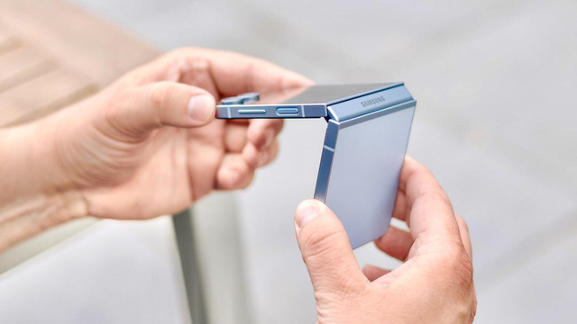 Vì sao phải đợi đến năm 2026, Apple mới ra mắt được iPhone dạng gập?- Ảnh 1. Vì sao phải đợi đến năm 2026, Apple mới ra mắt được iPhone dạng gập?- Ảnh 1.