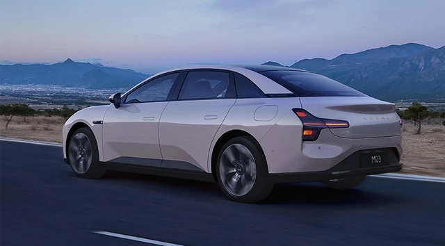 Sau "tháng trăng mật", người Trung Quốc bắt đầu rao bán xe điện Xiaomi SU7: Người hết tiền, người chê chật, người chốt lãi, người hết kiên nhẫn- Ảnh 5. Sau "tháng trăng mật", người Trung Quốc bắt đầu rao bán xe điện Xiaomi SU7: Người hết tiền, người chê chật, người chốt lãi, người hết kiên nhẫn- Ảnh 5.