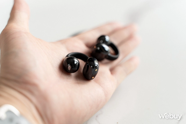 Mẫu tai nghe thiết kế kì dị đang bán chạy, công năng trái ngược loại chống ồn chủ động, giá khoảng 350.000đ- Ảnh 5. Mẫu tai nghe thiết kế kì dị đang bán chạy, công năng trái ngược loại chống ồn chủ động, giá khoảng 350.000đ- Ảnh 5.