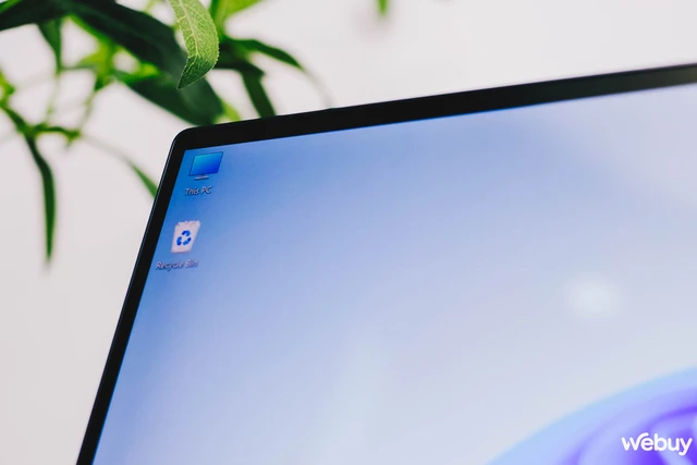 Từng có giá bằng chiếc SH, mẫu laptop Dell màn hình 4K, card NVIDIA Quadro này giờ chỉ còn ngang chiếc Wave- Ảnh 5. Từng có giá bằng chiếc SH, mẫu laptop Dell màn hình 4K, card NVIDIA Quadro này giờ chỉ còn ngang chiếc Wave- Ảnh 5.