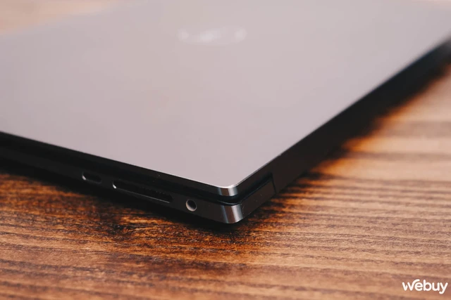 Từng có giá bằng chiếc SH, mẫu laptop Dell màn hình 4K, card NVIDIA Quadro này giờ chỉ còn ngang chiếc Wave- Ảnh 7. Từng có giá bằng chiếc SH, mẫu laptop Dell màn hình 4K, card NVIDIA Quadro này giờ chỉ còn ngang chiếc Wave- Ảnh 7.