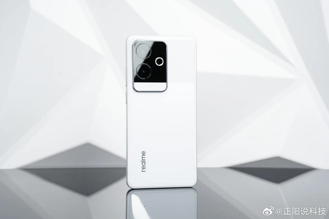 Đỉnh như các hãng Trung Quốc: Mang con chip Snapdragon 8 Gen 3 lên smartphone giá dưới 10 triệu đồng- Ảnh 1. Đỉnh như các hãng Trung Quốc: Mang con chip Snapdragon 8 Gen 3 lên smartphone giá dưới 10 triệu đồng- Ảnh 1.