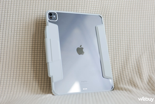 Trải nghiệm ốp lưng chống sốc đa-zi-năng cho iPad Pro/Air tới từ Spigen, giá 2,59 triệu đồng- Ảnh 15. Trải nghiệm ốp lưng chống sốc đa-zi-năng cho iPad Pro/Air tới từ Spigen, giá 2,59 triệu đồng- Ảnh 15.
