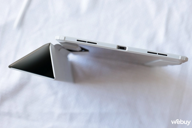 Trải nghiệm ốp lưng chống sốc đa-zi-năng cho iPad Pro/Air tới từ Spigen, giá 2,59 triệu đồng- Ảnh 14. Trải nghiệm ốp lưng chống sốc đa-zi-năng cho iPad Pro/Air tới từ Spigen, giá 2,59 triệu đồng- Ảnh 14.