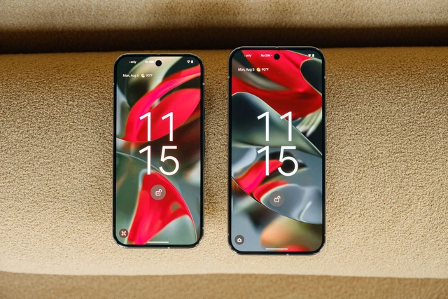 Google liên tục "châm chọc" Apple tại sự kiện ra mắt Pixel 9- Ảnh 4. Google liên tục "châm chọc" Apple tại sự kiện ra mắt Pixel 9- Ảnh 4.