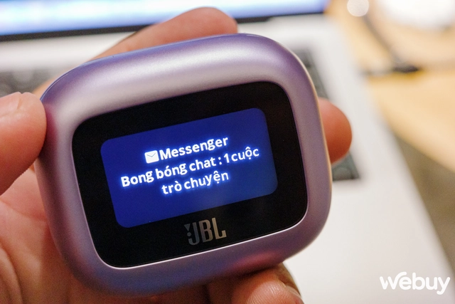 Cận cảnh JBL Live Beam 3: Ngoại hình sáng, chất âm ổn, chống ồn chủ động khá, quan trọng là sở hữu thứ cả Apple lẫn Samsung chưa làm được- Ảnh 16. Cận cảnh JBL Live Beam 3: Ngoại hình sáng, chất âm ổn, chống ồn chủ động khá, quan trọng là sở hữu thứ cả Apple lẫn Samsung chưa làm được- Ảnh 16.