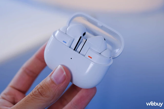 Thái tử Samsung tức giận vì sản phẩm bị tố sao chép Apple: Không khí nội bộ "rất căng thẳng"- Ảnh 2. Thái tử Samsung tức giận vì sản phẩm bị tố sao chép Apple: Không khí nội bộ "rất căng thẳng"- Ảnh 2.